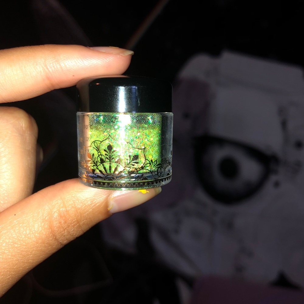 Green glitter 💚✨